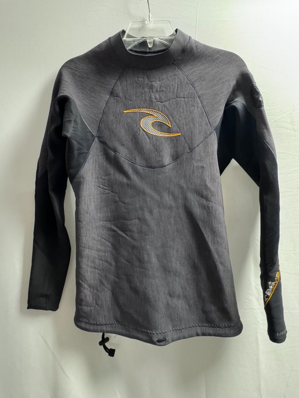 Rip Curl E-Bomb ( E3 + ) Jacket  Size Small